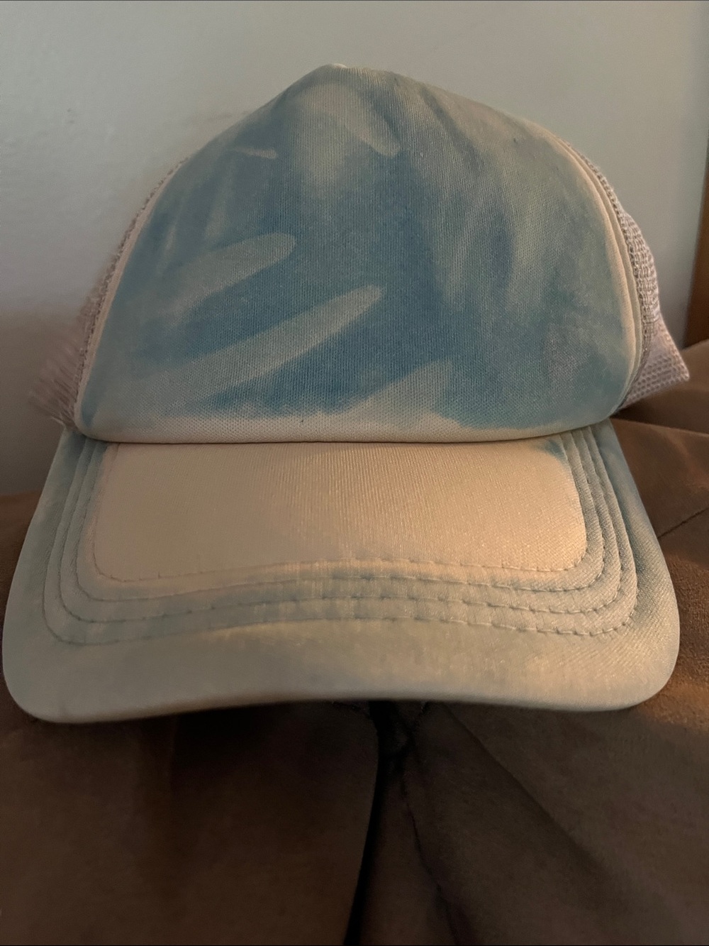 Monstera plant Cyanotype Dyed beige Trucker Hat